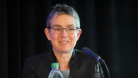 Louise Kuhn, en la CROI 2017. Foto: Liz Highleyman, hivandhepatitis.com
